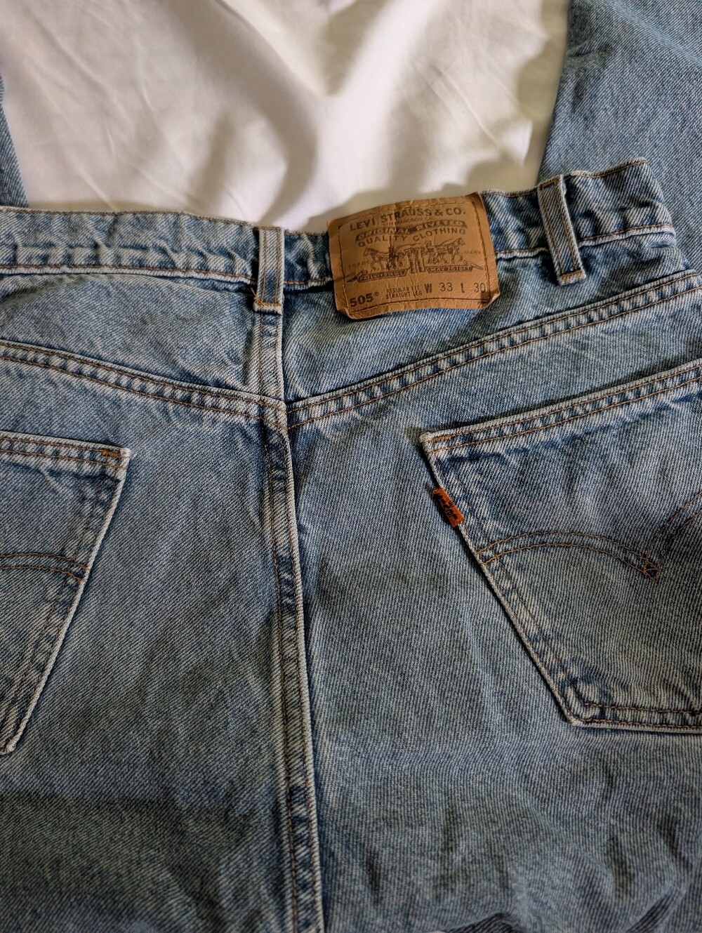 Vintage Levi's Mens 505 Regular Fit Straight Leg Orange Tab Jeans 33x30